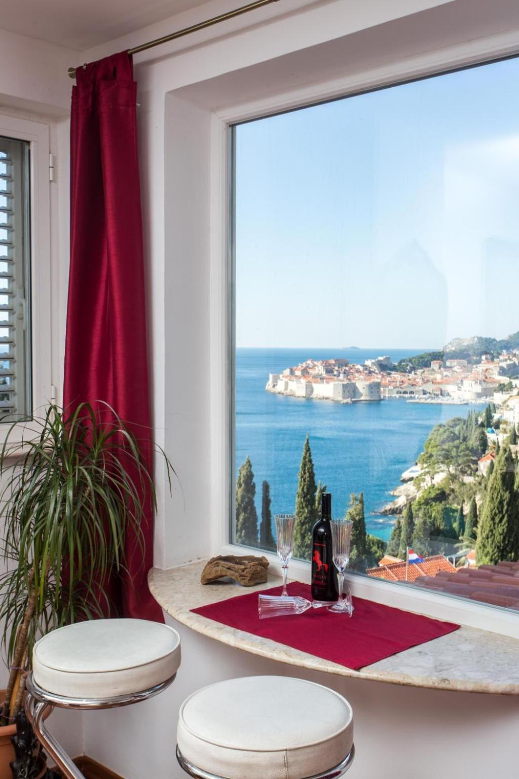 King View To * Dubrovnik